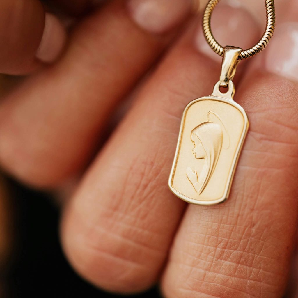 Gold necklace